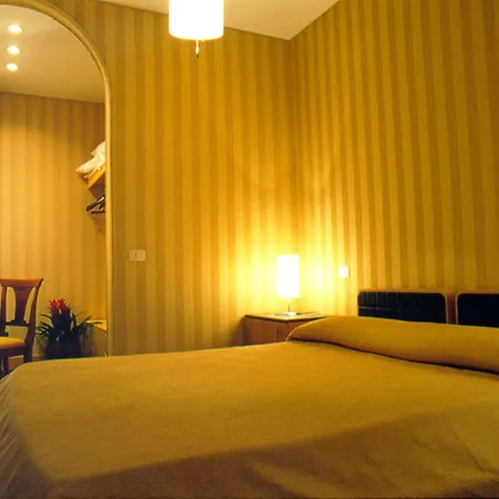 Lemon Garden فندق روما