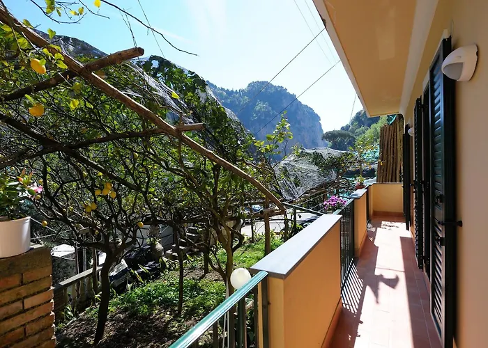 Lemon Garden Řím