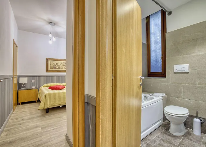 Lemon Garden روما